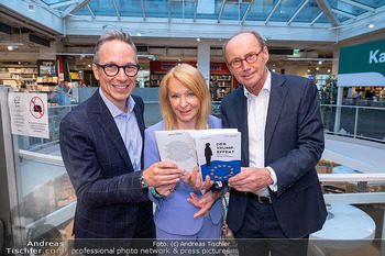 Buchpräsentation ´Der Trump Effekt´ - Thalia Wien Mitte - Di 03.06.2025 - Peter L EPPINGER, Gerda ROGERS, Othmar KARAS9