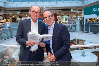 Buchpräsentation ´Der Trump Effekt´ - Thalia Wien Mitte - Di 03.06.2025 - Peter L EPPINGER, Othmar KARAS12