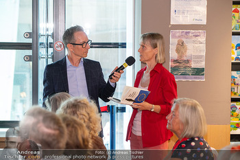 Buchpräsentation ´Der Trump Effekt´ - Thalia Wien Mitte - Di 03.06.2025 - 60