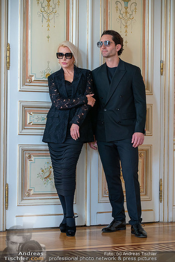 Heather Mills Fotoshooting - Hotel Palais Almanac, Wien - Mi 04.06.2025 - 18