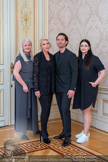 Heather Mills Fotoshooting - Hotel Palais Almanac, Wien - Mi 04.06.2025 - 29
