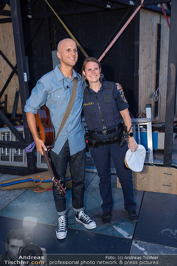 Starnacht - Seebühen Mörbisch, Burgenland - Sa 07.06.2025 - MILOW mit Polizisten126