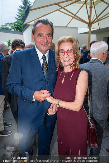 Empfang Prof. Zimpfer - Zentrum für Medizin und Gesundheit - Di 10.06.2025 - Michael ZIMPFER, Elisabeth GÜRTLER2