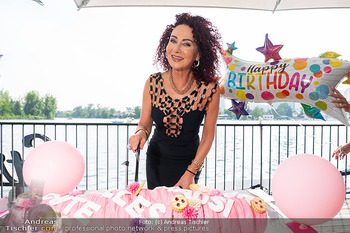 Christina Lugner Geburtstag - Strandcafe Alte Donau, Wien - Di 10.06.2025 - Christina LUGNER6