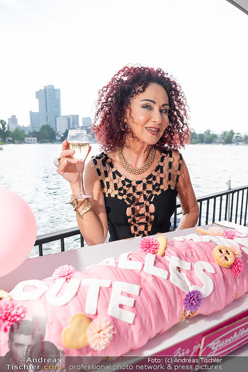 Christina Lugner Geburtstag - Strandcafe Alte Donau, Wien - Di 10.06.2025 - Christina LUGNER20
