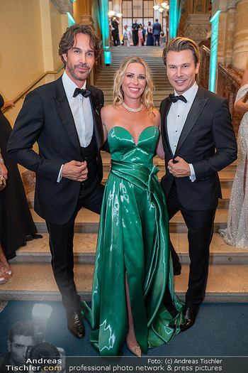 Duftstars Awards - Palais Ferstel, Wien - Do 12.06.2025 - Kiara CHAPLIN, Adi WEISS, Michael LAMERANER35