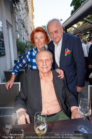 40 Jahresfeier - Cafe Stein, Wien - Do 12.06.2025 - Rudolf Purzel und Inge KLINGOHR, Christian Ludwig ATTERSEE5