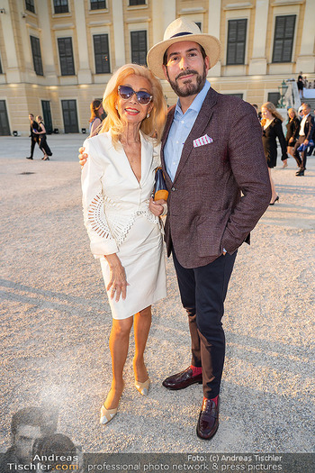 Sommernachtskonzert 2025 - Schloss Schönbrunn, Wien - Fr 13.06.2025 - Elisabeth HIMMER-HIRNIGEL, Clemens UNTERREINER42