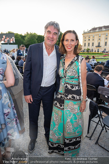 Sommernachtskonzert 2025 - Schloss Schönbrunn, Wien - Fr 13.06.2025 - Paul GESSL mit Begleitung49