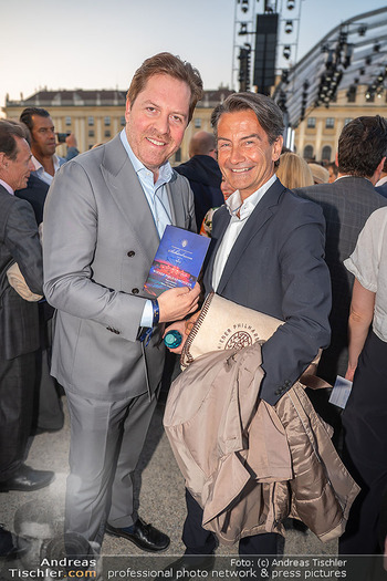 Sommernachtskonzert 2025 - Schloss Schönbrunn, Wien - Fr 13.06.2025 - Daniel SERAFIN, Roland WEIßMANN54