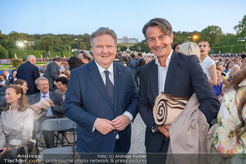 Sommernachtskonzert 2025 - Schloss Schönbrunn, Wien - Fr 13.06.2025 - Roland WEIßMANN, Michael LUDWIG56