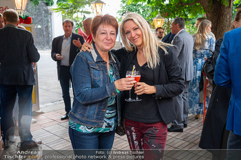 Schanigarten Opening - Schönbrunner Stöckl, Wien - Mo 16.06.2025 - Simone LUGNER mit Mutter Eva35