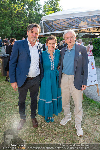Premiere ´best exotic marigold hotel´ - Rosenburg, NÖ - Do 19.06.2025 - Familie Nina BLUM mit Ehemann Martin und Vater Wolfgang SCHÜSSE1