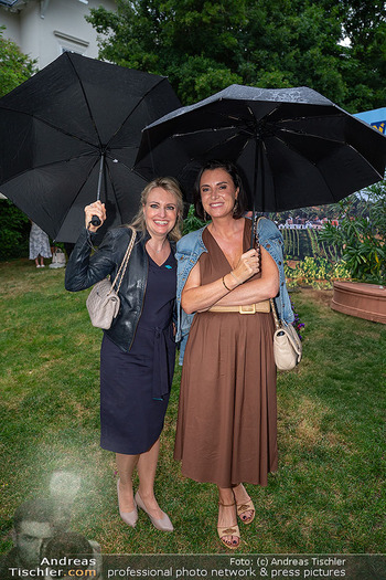 ausg´steckt is´ - Heuriger Breitenecker, Perchtoldsdorf - Do 26.06.2025 - Aleksandra IZDEBSKA, Elisabeth KÖSTINGER48