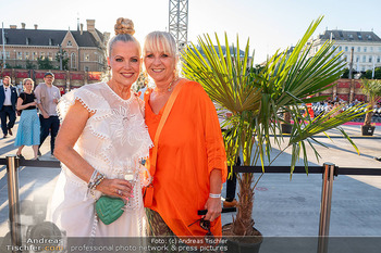 Premiere Wiener Opernsommer - Opernarena am Heumarkt, Wien - Di 01.07.2025 - Evelyn RILLE, Andrea FENDRICH69