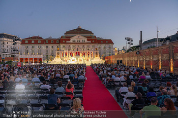 Premiere Wiener Opernsommer - Opernarena am Heumarkt, Wien - Di 01.07.2025 - Opernarena am Heumarkt, Bühne, Publikum, Übersichtsfoto179