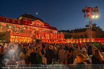 Premiere Wiener Opernsommer - Opernarena am Heumarkt, Wien - Di 01.07.2025 - Stimmungsfoto, Nachts, Sommernacht, Bühne, Opernarena, Sommerev205