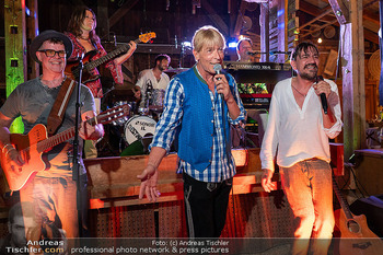 Hochzeit Dominic und Sonja Heinzl - Südsteiermark - Fr 04.07.2025 - Dominic HEINZL singt mit Band Alle Achtung (Christian STANI)20
