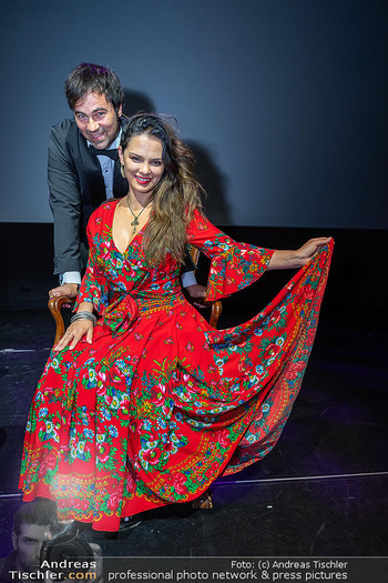 Premiere ´Magic Table Show´ - Magic World Vienna - Mo 07.07.2025 - Anca und Lucca LUCIAN3