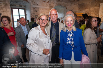 Premiere ´La Traviata´ - Oper Burg Gars, NÖ - Sa 12.07.2025 - Johanna MIKL-LEITNER, Martina und Werner FASSLABEND42