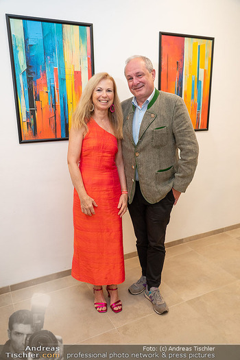 Premiere ´Ein Walzertraum´ - Schlosspark Haindorf Langenlois, NÖ - Do 24.07.2025 - Franz PATEY mit Ehefrau3