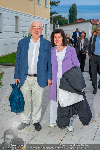 Premiere ´Ein Walzertraum´ - Schlosspark Haindorf Langenlois, NÖ - Do 24.07.2025 - Walter und Charlotte ROTHENSTEINER34