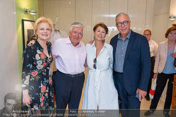 Dagmar Millesi Geburtstagsparty - Privatwohnung, Wien - Sa 02.08.2025 - Ildiko RAIMONDI, Herbert und Gabriele LIPPERT, Heinz ZEDNIK57