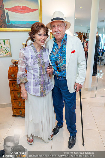 Dagmar Millesi Geburtstagsparty - Privatwohnung, Wien - Sa 02.08.2025 - Edith LEYRER mit Ehemann Heinz BUSCH123