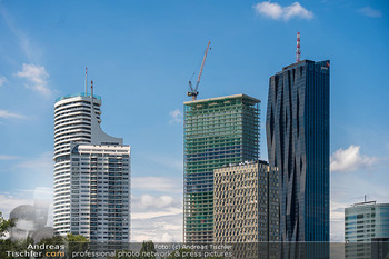 Dagmar Millesi Geburtstagsparty - Privatwohnung, Wien - Sa 02.08.2025 - Skyline DC Tower Donauplatte, Kaiserwasser, vienna, Bauwirtschaf157