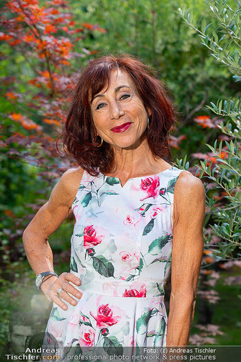 Dagmar Millesi Geburtstagsparty - Privatwohnung, Wien - Sa 02.08.2025 - Andrea ECKERT (Portrait)282