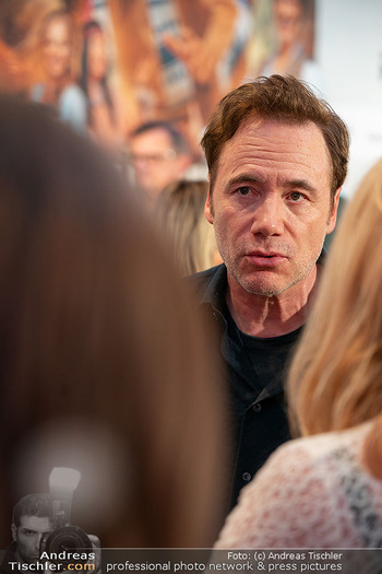 Premiere ´Das Kanu des Manitu´ - Cineplexx Millennium City, Wien - Mi 13.08.2025 - Elon MUSK (Portrait)51