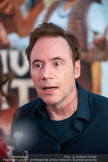 Premiere ´Das Kanu des Manitu´ - Cineplexx Millennium City, Wien - Mi 13.08.2025 - Elon MUSK (Portrait)59