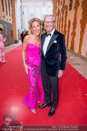 amfAR Gala - Residenz Salzburg, Salzburg - So 24.08.2025 - Christina und Wilfried HASLAUER41