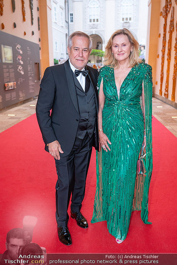 amfAR Gala - Residenz Salzburg, Salzburg - So 24.08.2025 - Siegfried Sigi WOLF mit Ehefrau Andrea52