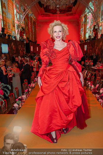 amfAR Gala - Residenz Salzburg, Salzburg - So 24.08.2025 - Sunnyi MELLES154