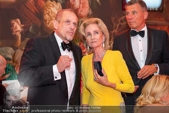 amfAR Gala - Residenz Salzburg, Salzburg - So 24.08.2025 - Gery KESZLER, Elisabeth GÜRTLER171