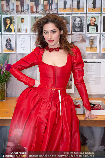 amfAR Gala - Residenz Salzburg, Salzburg - So 24.08.2025 - Deleila PIASKO (backstage, Portrait)197