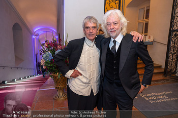 amfAR Gala - Residenz Salzburg, Salzburg - So 24.08.2025 - Jeremy IRONS, Bob GELDOF255