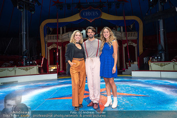Cagliostro - Probe- und Pressetermin - Zirkuszelt am Heumarkt, Wien - Mi 03.09.2025 - Katharina und Sophia GORGI, Josef ELLERS3