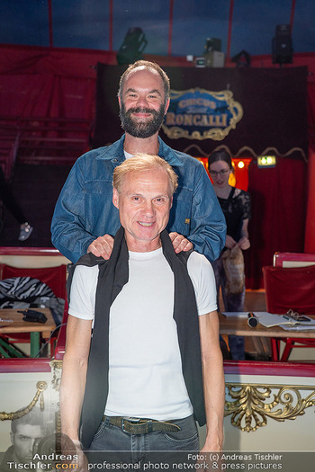 Cagliostro - Probe- und Pressetermin - Zirkuszelt am Heumarkt, Wien - Mi 03.09.2025 - Michael SCHACHERMAIER (Regie), Johnny BERTL (Musik)12