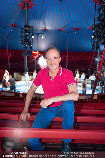 Cagliostro - Probe- und Pressetermin - Zirkuszelt am Heumarkt, Wien - Mi 03.09.2025 - Thomas BORCHERT (Portrait)35