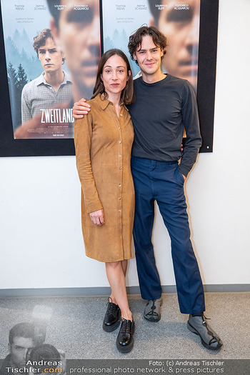 Kinopremiere ´Zweitland´ - Votivkino, Wien - Mi 03.09.2025 - Aenne SCHWARZ, Thomas PRENN28