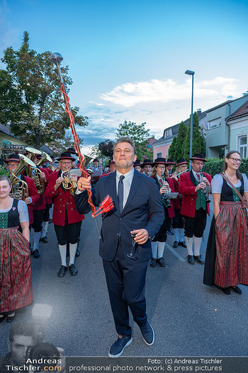 Goldener Johann für Jonas Kaufmann - Marchfelderhof, NÖ - Fr 05.09.2025 - Jonas KAUFMANN dirigiert die Blasmusik68