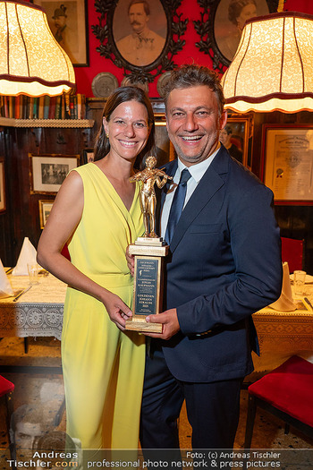 Goldener Johann für Jonas Kaufmann - Marchfelderhof, NÖ - Fr 05.09.2025 - Jonas KAUFMANN mit Ehefrau Christiane105