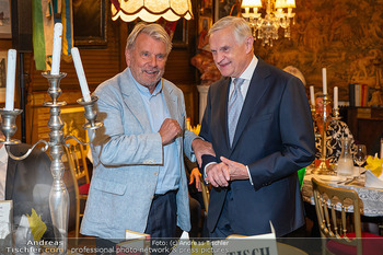 Goldener Johann für Jonas Kaufmann - Marchfelderhof, NÖ - Fr 05.09.2025 - Hans Peter HASELSTEINER, Thomas SCHÄFER-ELMAYER113