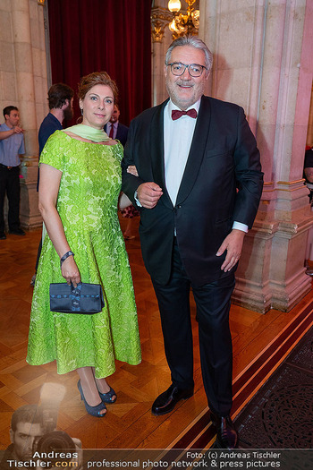Diversity Ball - Rathaus, Wien - So 07.09.2025 - Peter HACKER mit Ehefrau80