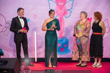 Diversity Ball - Rathaus, Wien - So 07.09.2025 - Victoria LUTZ (Siegerin Award)86