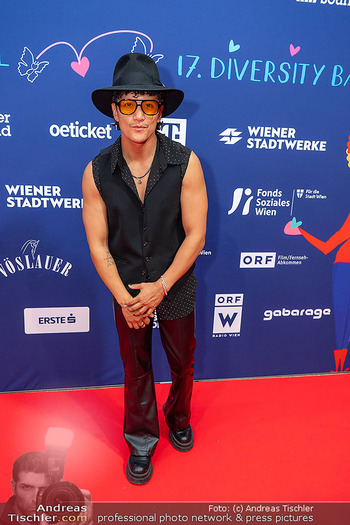 Diversity Ball - Rathaus, Wien - So 07.09.2025 - Vincent BUENO171