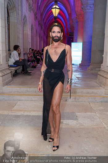 Diversity Ball - Rathaus, Wien - So 07.09.2025 - Conchita WURST180