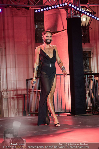 Diversity Ball - Rathaus, Wien - So 07.09.2025 - Conchita WURST208
